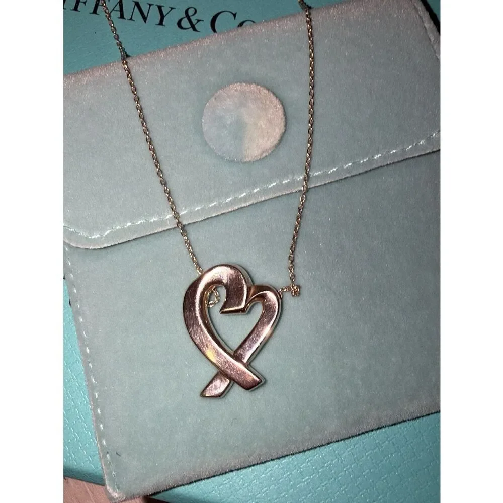 Tiffany & Co Paloma Picasso® Loving Heart Pendant 925 necklace Vintage GORGEOUS